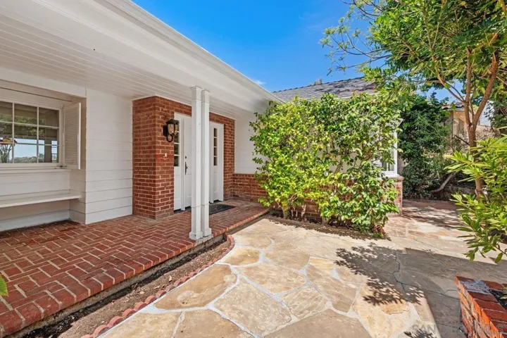 2417 Arista Ct, San Diego, California 92103