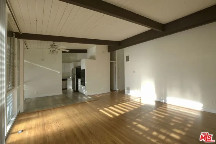 11133 Rose Avenue 12, Los Angeles, California 90034