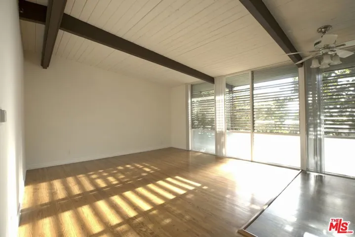 11133 Rose Avenue 12, Los Angeles, California 90034