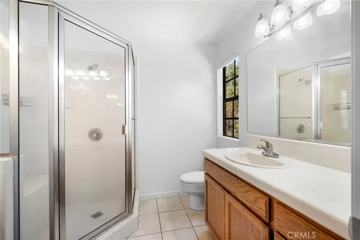 2747 Hermosa Avenue 6, Montrose, California 91020
