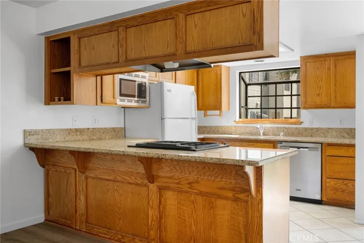 2747 Hermosa Avenue 6, Montrose, California 91020