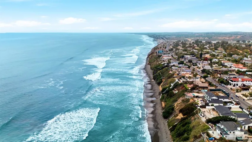 1465 Neptune Avenue, Encinitas, California 92024 — photo 4