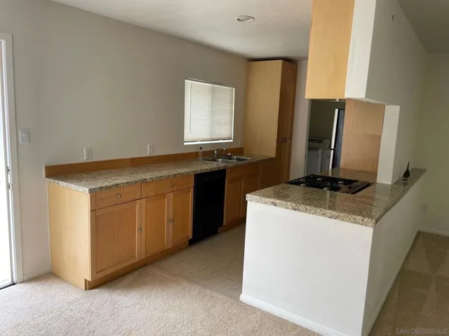 1465 Neptune Avenue, Encinitas, California 92024