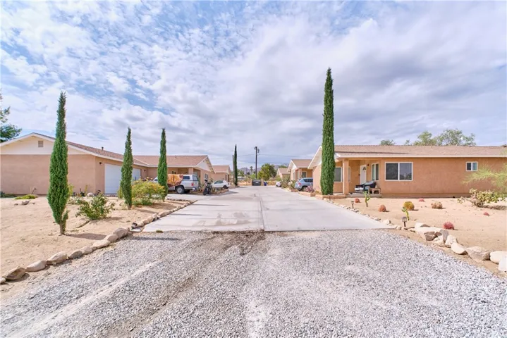 61501 Division, Joshua Tree, California 92252