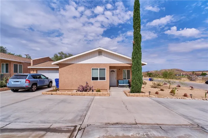 61501 Division, Joshua Tree, California 92252