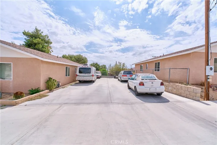 61501 Division, Joshua Tree, California 92252