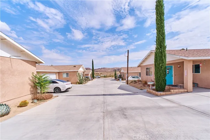61501 Division, Joshua Tree, California 92252