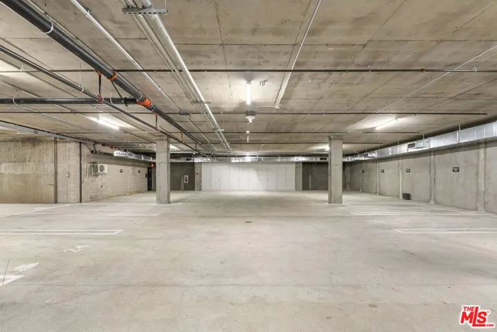 7428 Santa Monica Boulevard 202, West Hollywood, California 90046