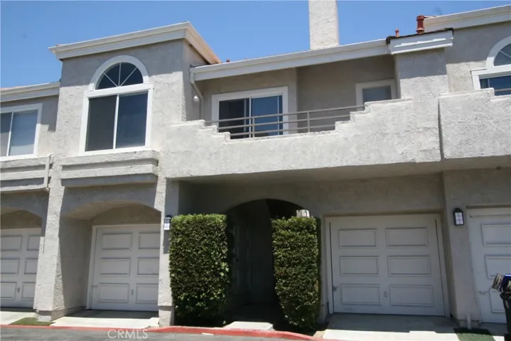 25141 La Jolla F, Laguna Niguel, California 92677