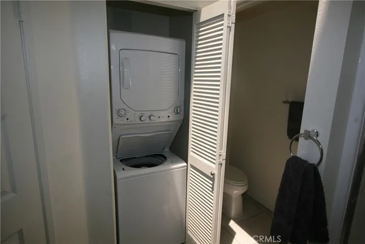 25141 La Jolla F, Laguna Niguel, California 92677
