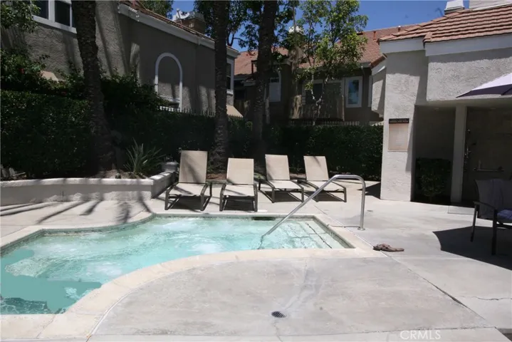 25141 La Jolla F, Laguna Niguel, California 92677