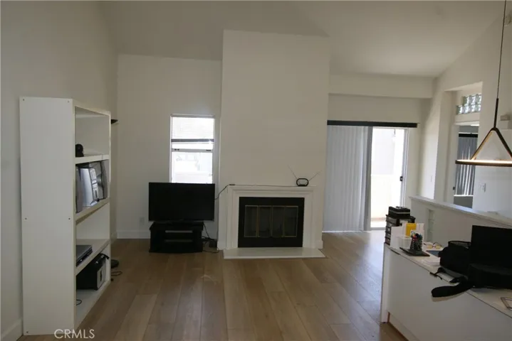 25141 La Jolla F, Laguna Niguel, California 92677