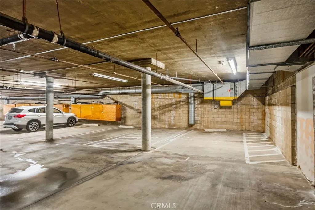 2 side by side spots