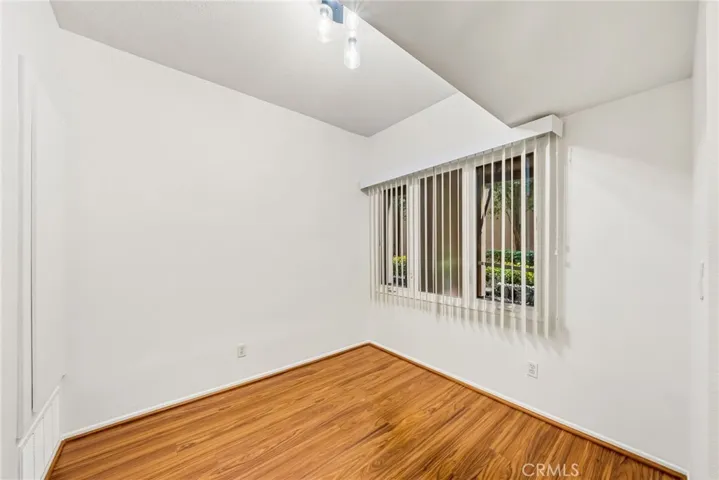 2600 E 20th Street 103a, Signal Hill, California 90755