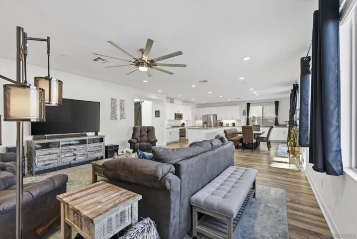 29356 Stageline, Menifee, California 92584