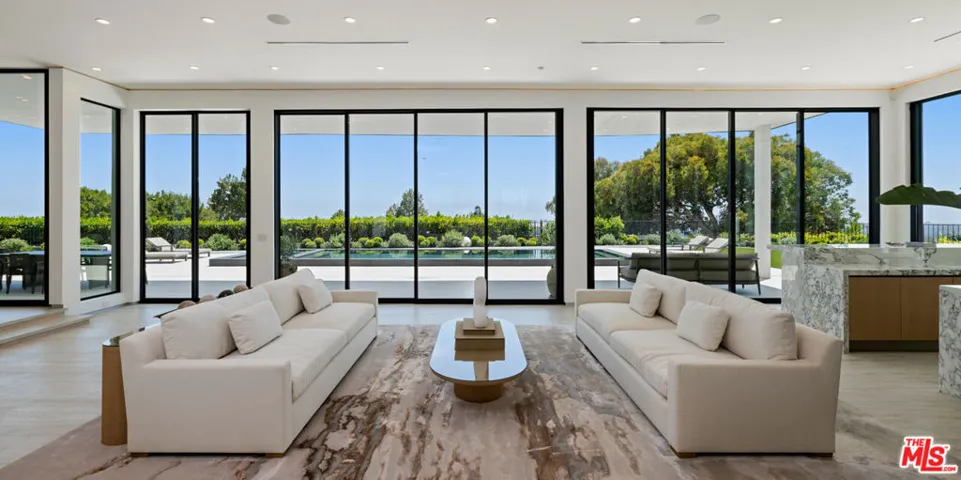 365 Trousdale Place, Beverly Hills, California 90210