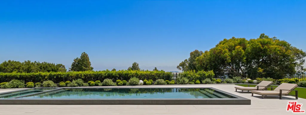 365 Trousdale Place, Beverly Hills, California 90210