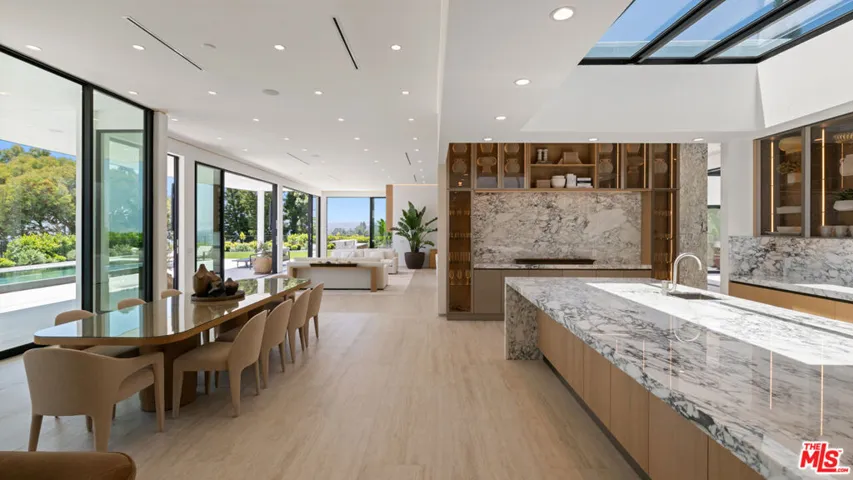365 Trousdale Place, Beverly Hills, California 90210