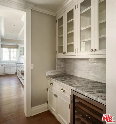 14750 Bestor Boulevard, Pacific Palisades, California 90272