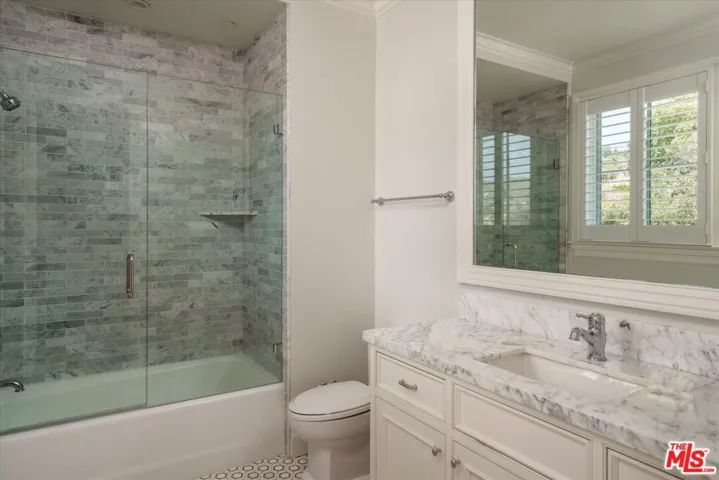 14750 Bestor Boulevard, Pacific Palisades, California 90272