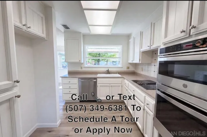 5900 Small Hill Ct, Citrus Heights, California 95621