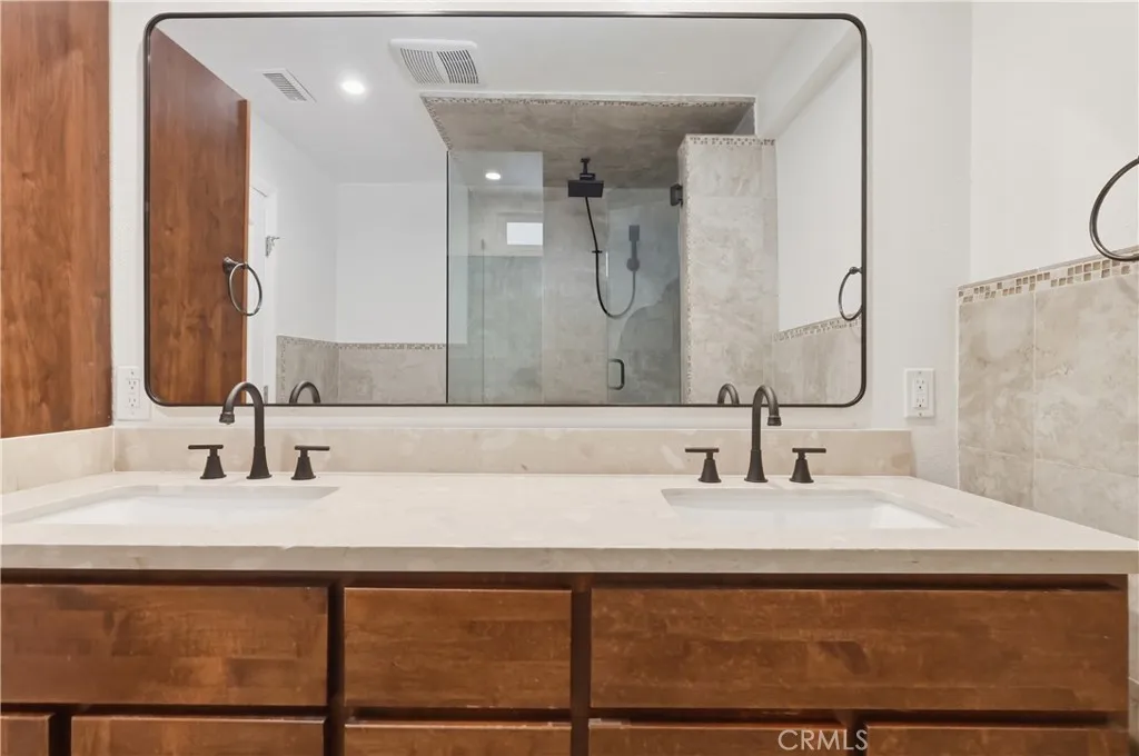 Bathroom #2 Primary ensuite