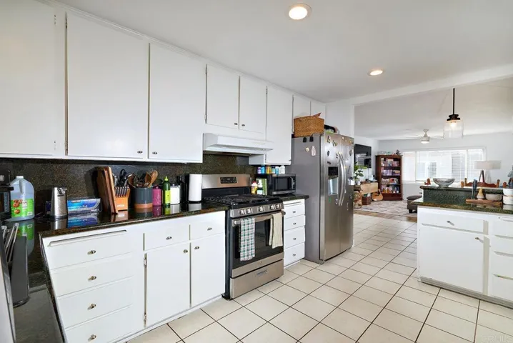 712 S Myers A, Oceanside, California 92054