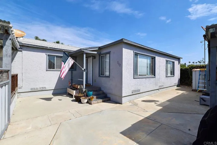 712 S Myers A, Oceanside, California 92054