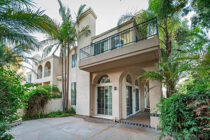 5105 Renaissance Ave A, San Diego, California 92122