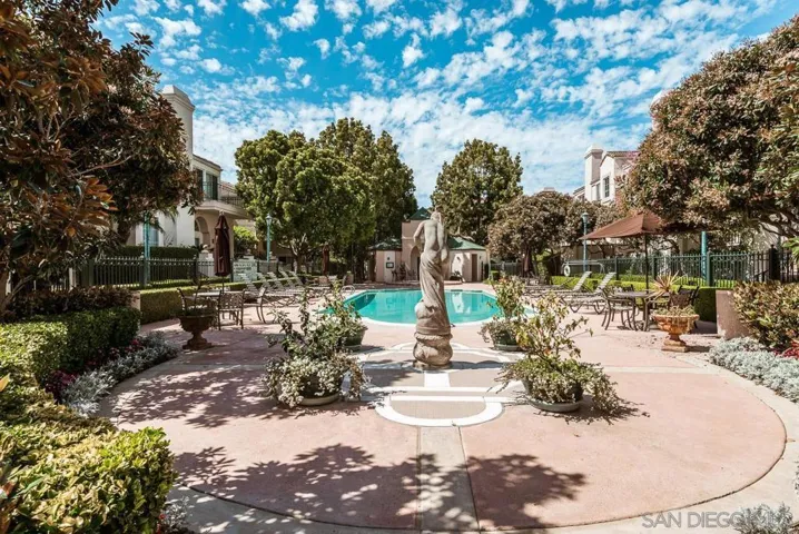 5105 Renaissance Ave A, San Diego, California 92122