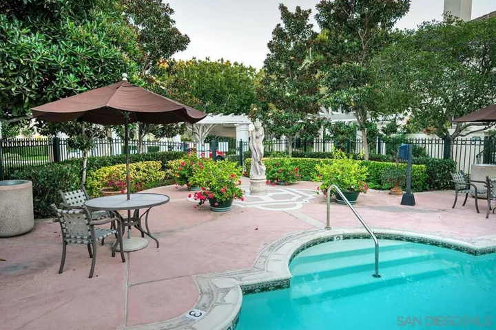 5105 Renaissance Ave A, San Diego, California 92122