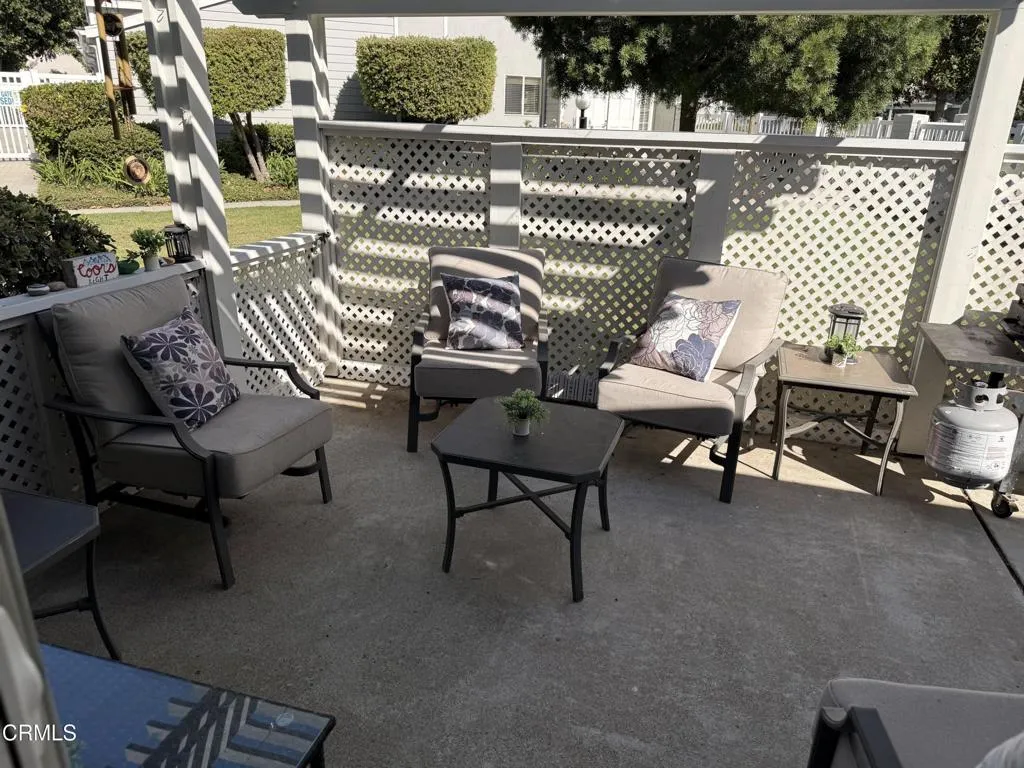 Patio 3