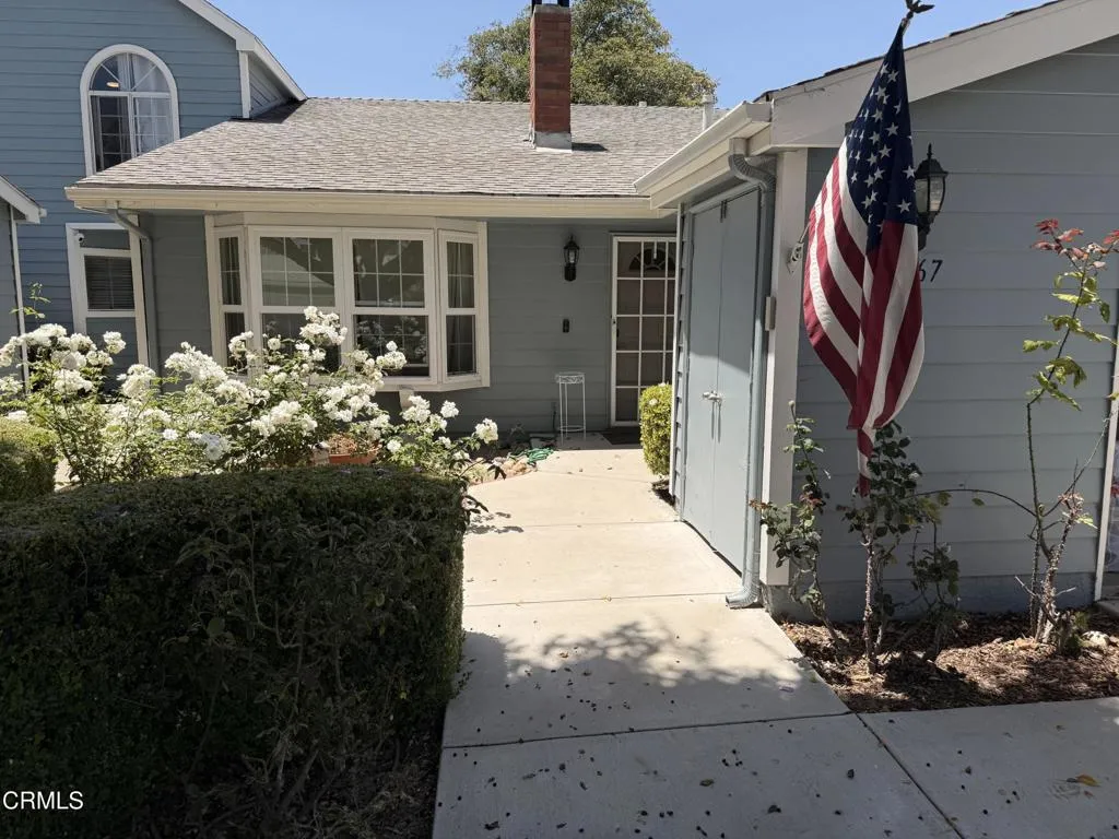 View Front 4