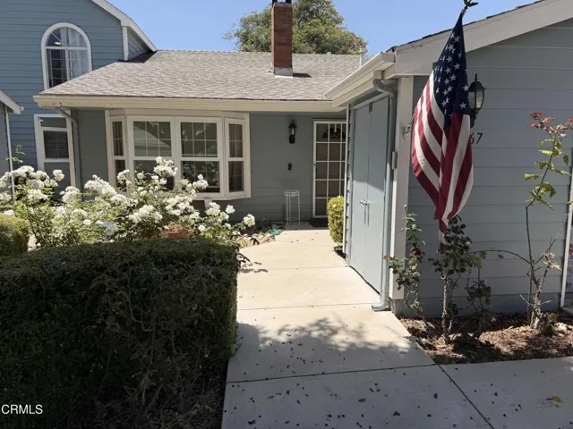 View Front 4