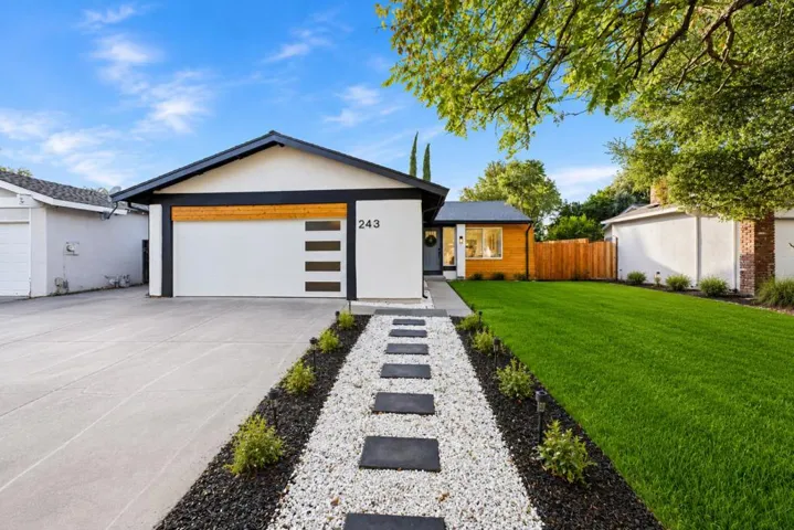 243 Moselle Court, San Jose, California 95119