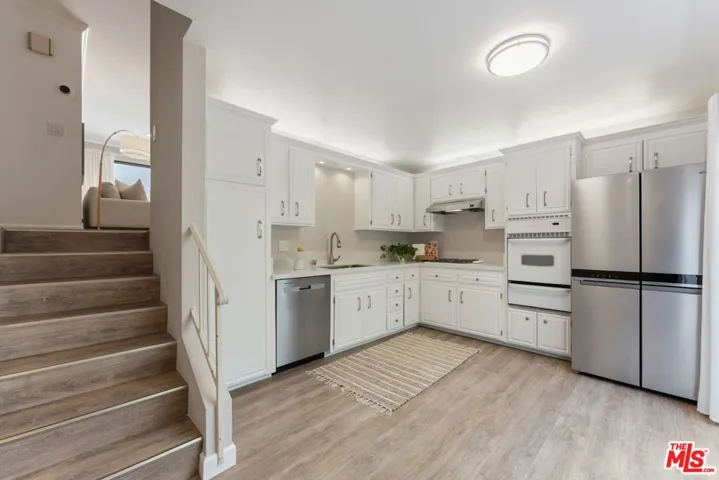 1456 Manhattan Beach Boulevard G, Manhattan Beach, California 90266