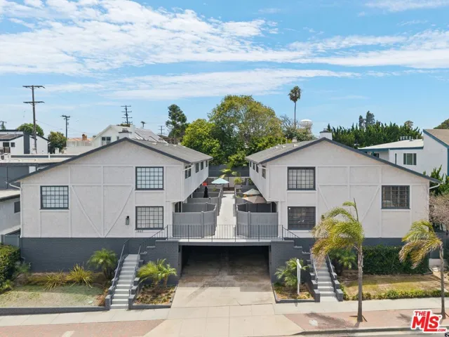 1456 Manhattan Beach Boulevard G, Manhattan Beach, California 90266