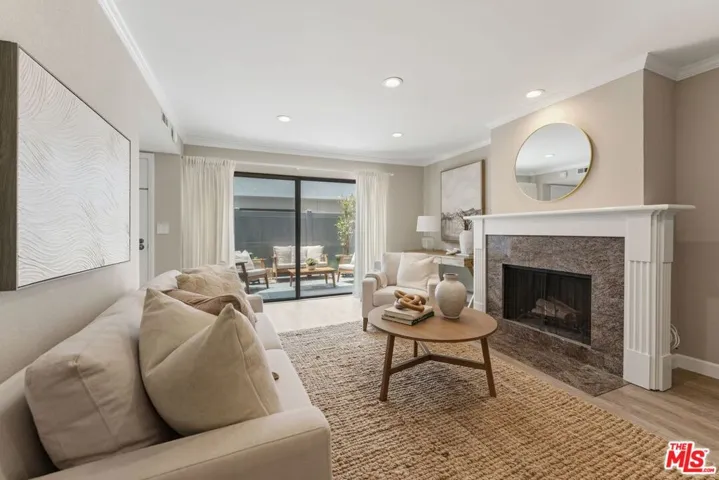 1456 Manhattan Beach Boulevard G, Manhattan Beach, California 90266