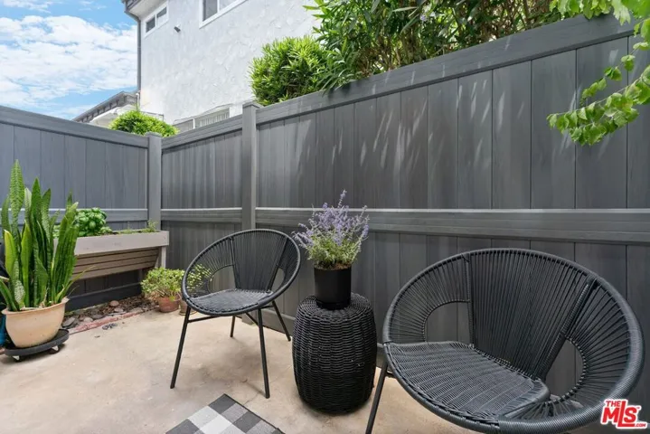 1456 Manhattan Beach Boulevard G, Manhattan Beach, California 90266
