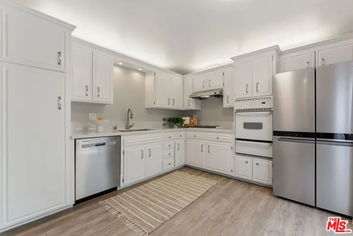1456 Manhattan Beach Boulevard G, Manhattan Beach, California 90266