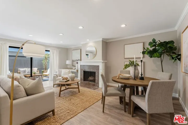 1456 Manhattan Beach Boulevard G, Manhattan Beach, California 90266