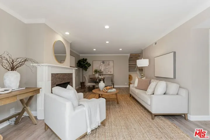 1456 Manhattan Beach Boulevard G, Manhattan Beach, California 90266