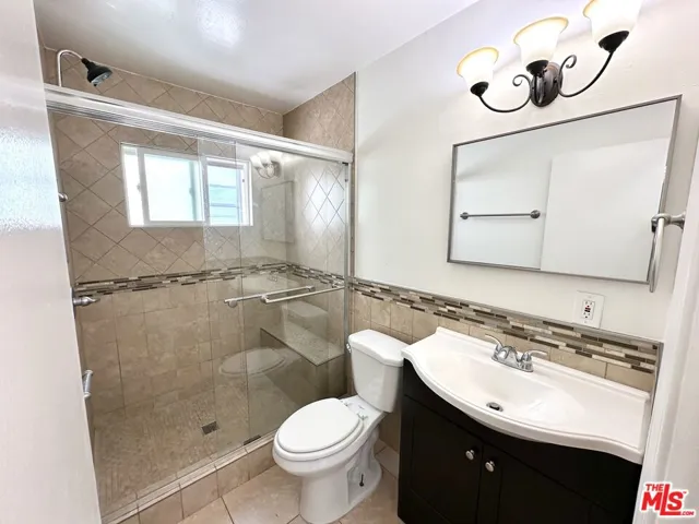 7209 Willoughby Avenue 10, Los Angeles, California 90046