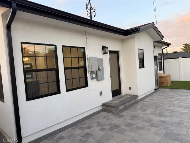 25109 1/2 Fourl Road, Newhall, California 91321
