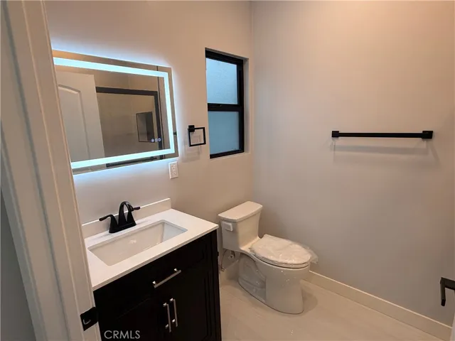 25109 1/2 Fourl Road, Newhall, California 91321