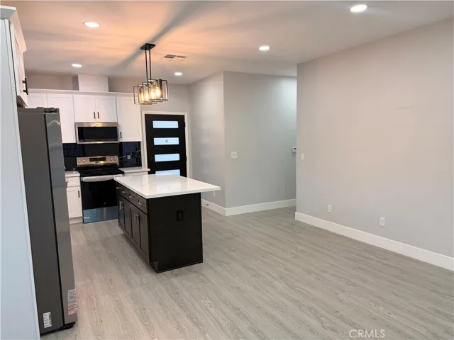 25109 1/2 Fourl Road, Newhall, California 91321