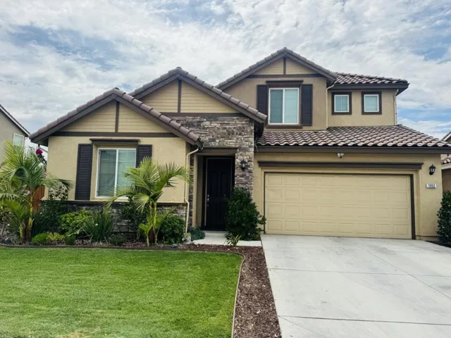 1952 Gus Villalta Drive, Los Banos, California 93635