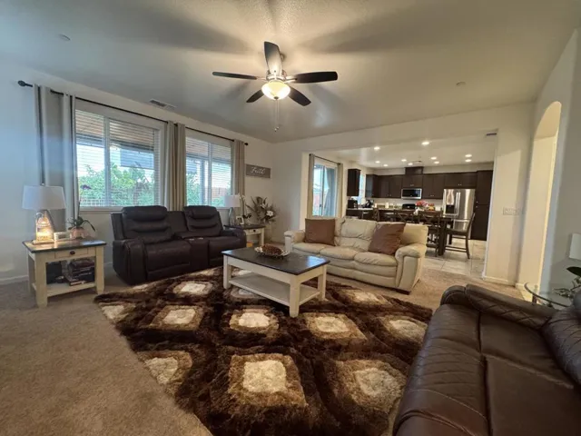 1952 Gus Villalta Drive, Los Banos, California 93635