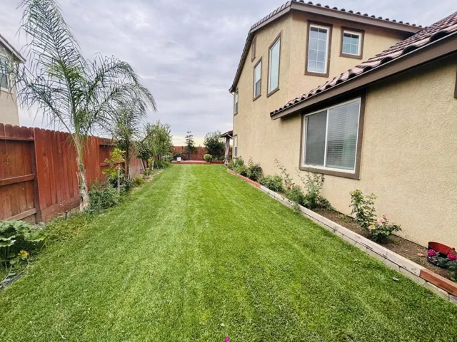 1952 Gus Villalta Drive, Los Banos, California 93635