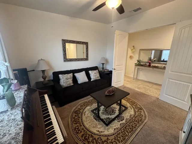 1952 Gus Villalta Drive, Los Banos, California 93635
